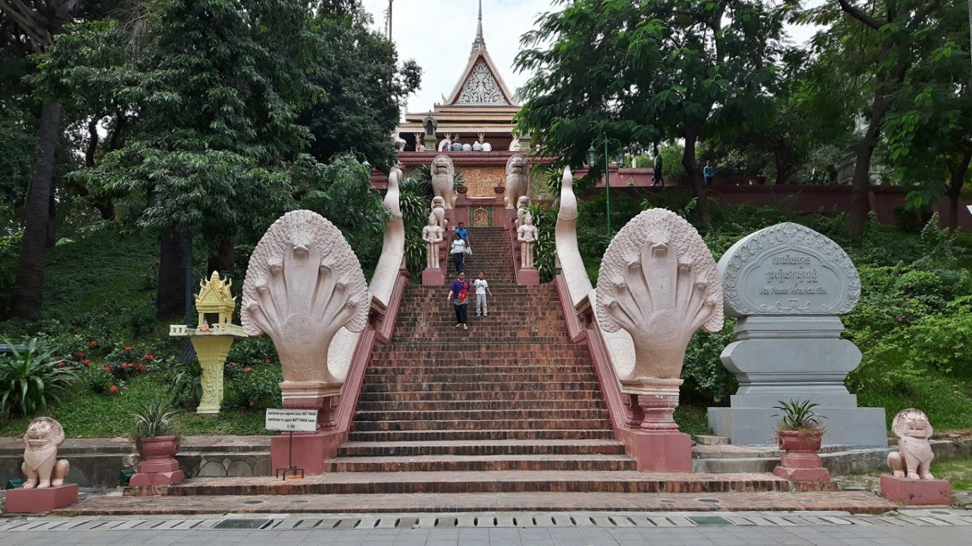 Phnom Penh - Buddhist temple of Wat Phnom